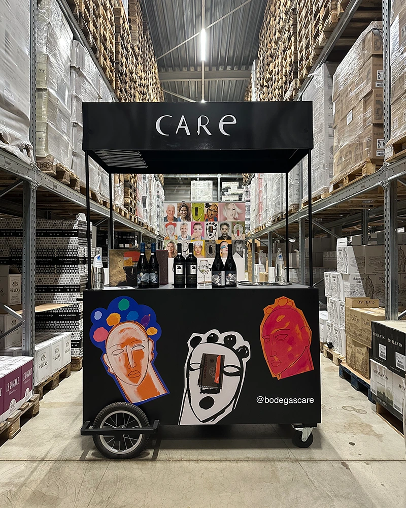 [ANADA850] Bodegas Anadas,  Bar / Trolley